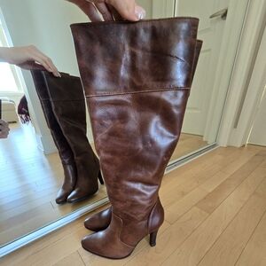 Aldo Brown Heeled Leather Boots with Streamlined Silhouette